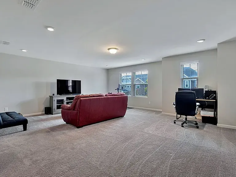 5040 Sunflower Ln — Photo 26