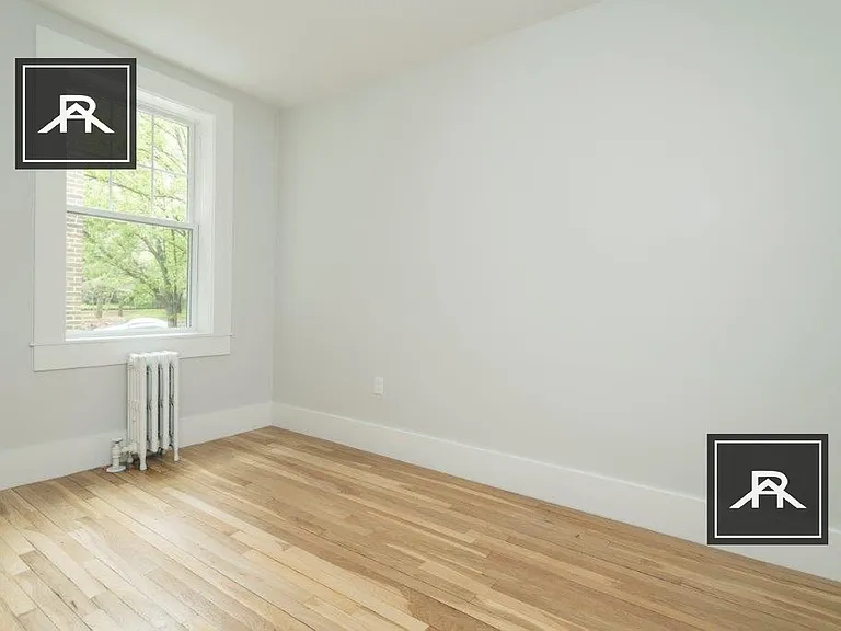 290 Chestnut Hill Ave #4 — Photo 5
