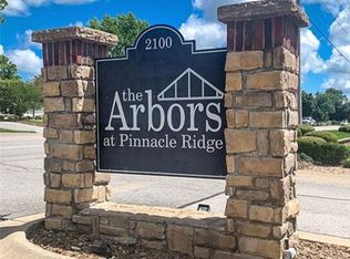 2100 W New Hope Rd #802, Rogers, AR 72758