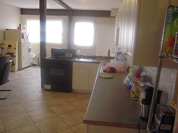2nd image of 445 Hope Stsingle Family Houseprovidenceri02906 #House
