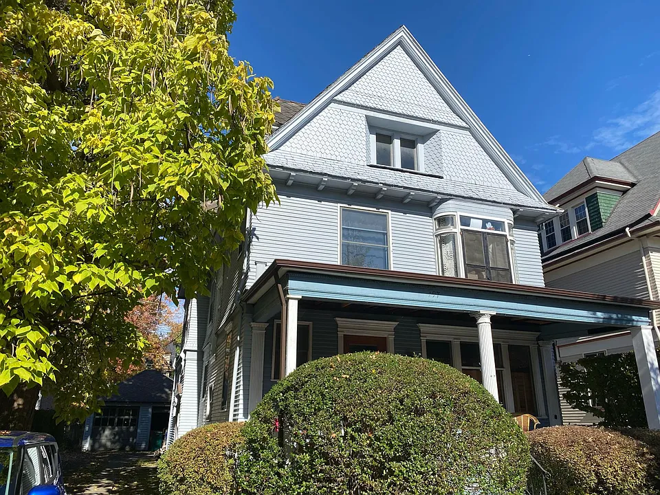 197 Lancaster Ave #2