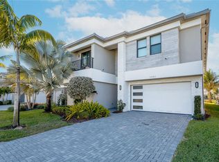 17197 Teton River Rd, Boca Raton, FL 33496