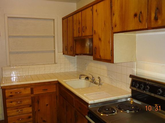 4th image of 2834 Ahmad Dr N
