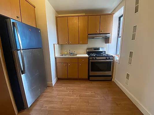 3rd image of 65-40 108th St #2Y