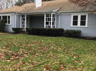 36 Willow Rd, Seekonk, MA 02771