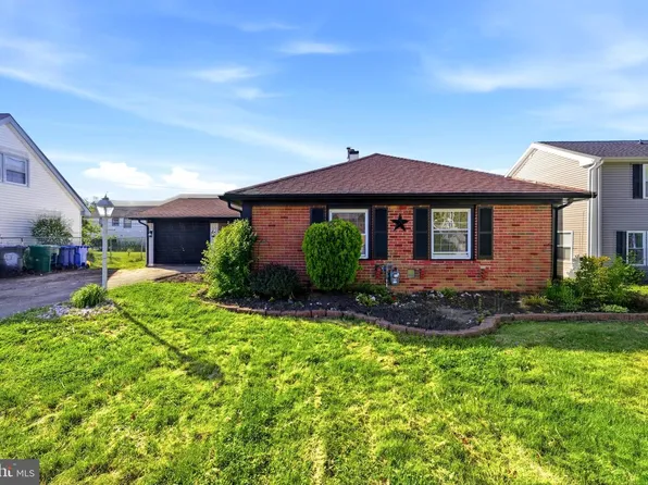 15 Melrose Ln, Willingboro, NJ 08046