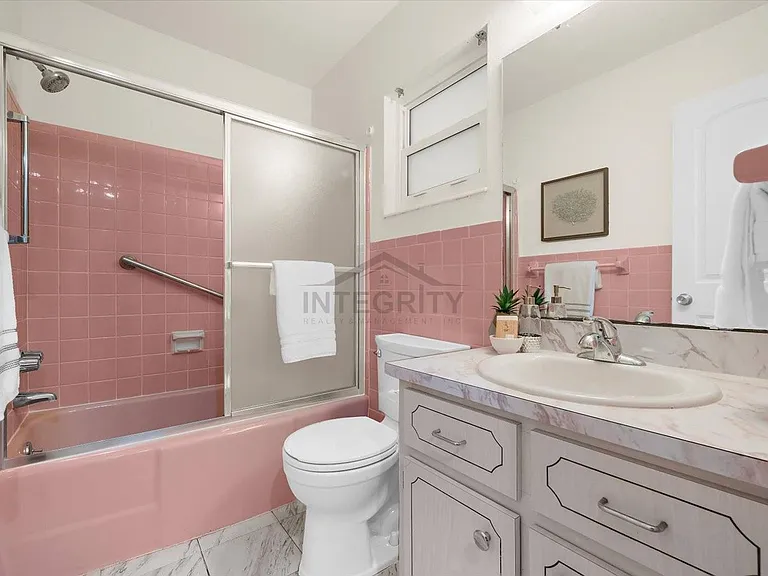 3315 W Beaumont St — Photo 39