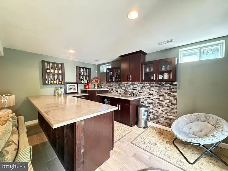 9804 Anvil Ct — Photo 20