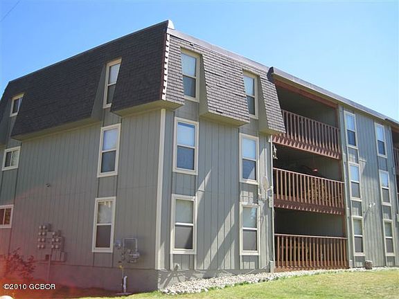 4th image of 291 River Dr.