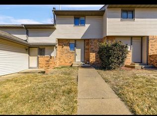 437 Foxfire Dr, Columbia, MO 65201
