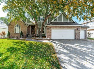 2309 N Pepper Ridge Cir, Wichita, KS 67205