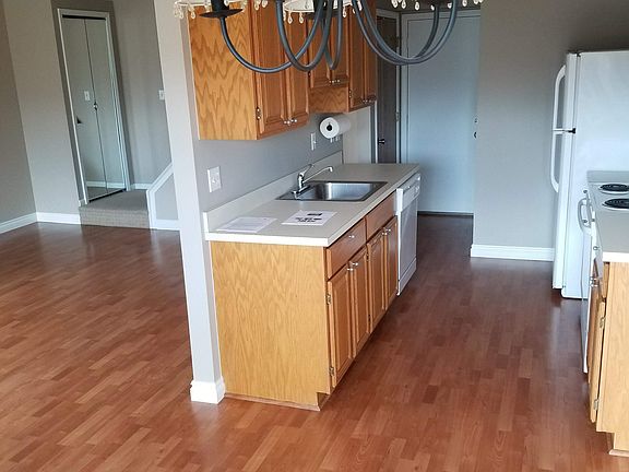 3rd image of 44639 Georgia Ct