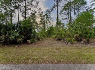 2307 Leroy Ave, Alva, FL 33920