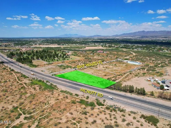 4800 Ray Ward Pl, Santa Teresa, NM 88008