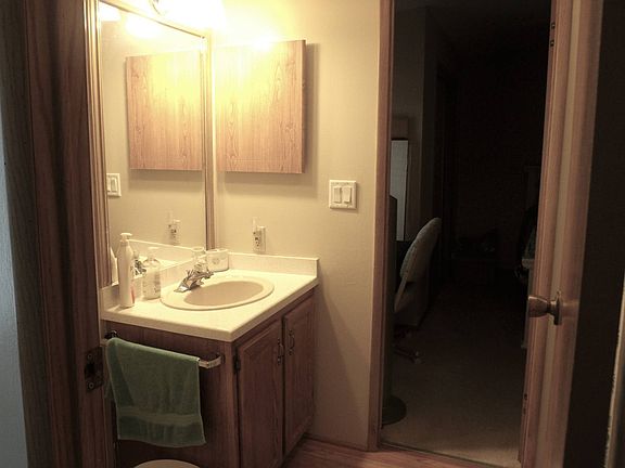 4th image of 4623 Arlington Park Dr #133