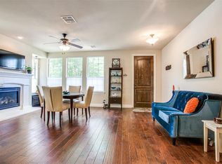 4262 Charles Rd #B9, Carrollton, TX 75010