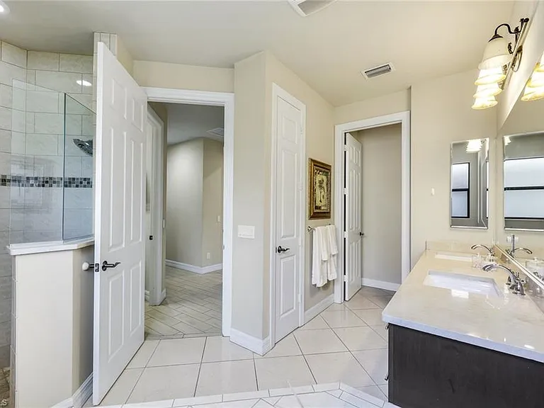 1243 Briarwood Ct — Photo 11