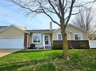 5500 Longview Ct UNIT 8, Johnston, IA 50131