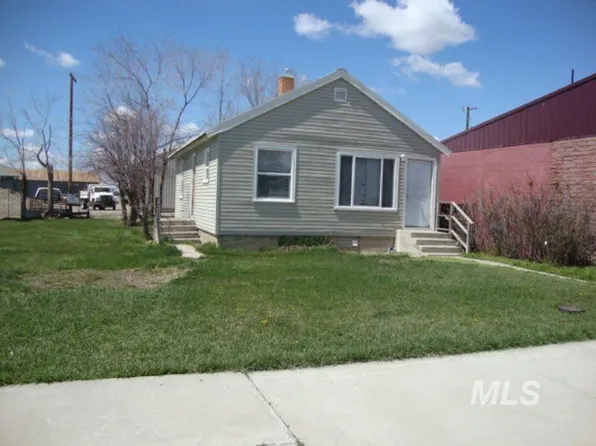 225 N Main St, Richfield, ID 83349