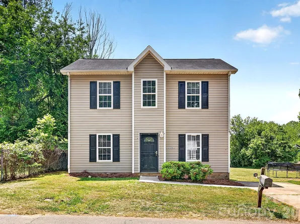 3335 Avalon Ave, Charlotte, NC 28208