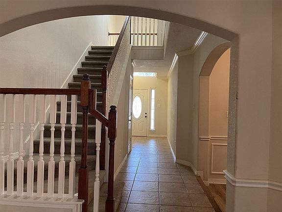 4th image of 6410 E Linpar Ct