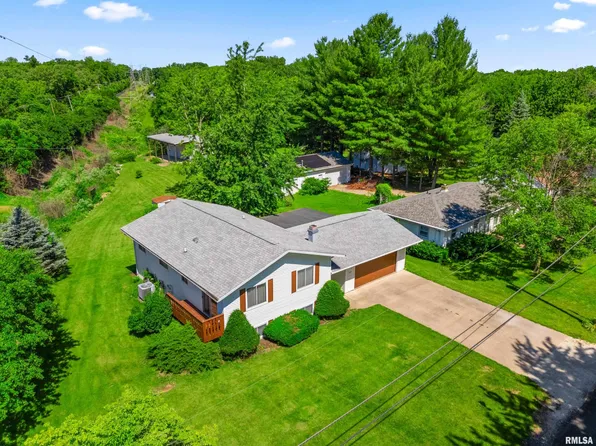 220 S Pleasant Hill Rd, East Peoria, IL 61611