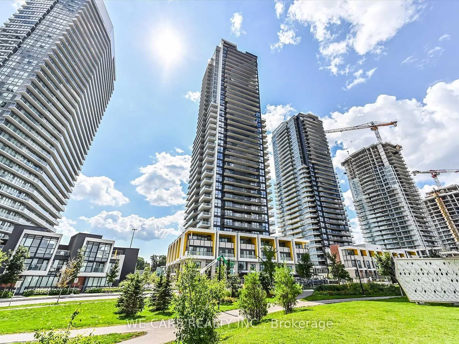 3 bed, $3,400 — Photo 1