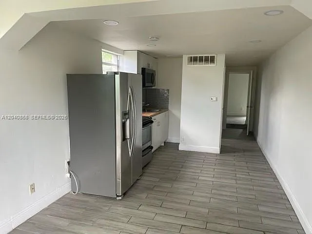 1865 NW 16th St #1 — Photo 9