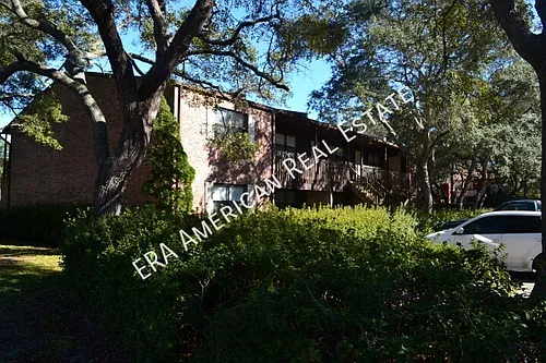 211 Tooke St Photo 1