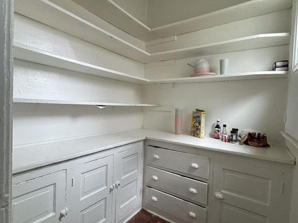 milwaukee-wisconsin-448377875 picture