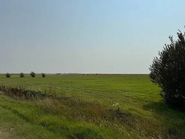 705 Willow Boulevard, Devils Lake, ND 58301