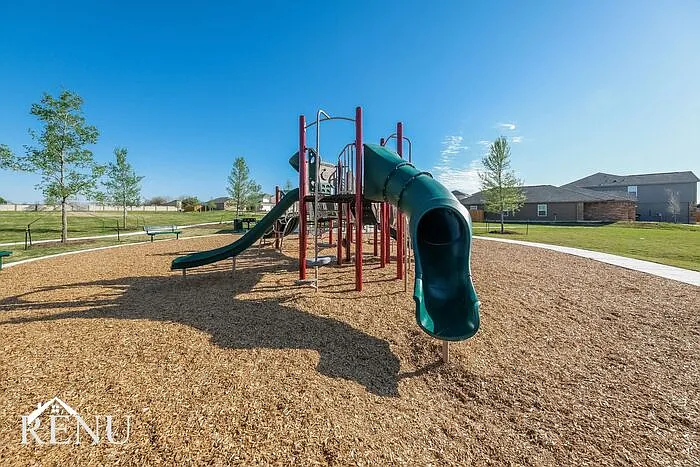 308 Crescent Park Dr — Photo 19
