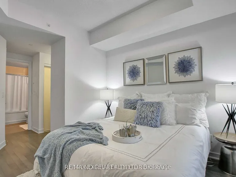 9199 Yonge St #608 — Photo 10