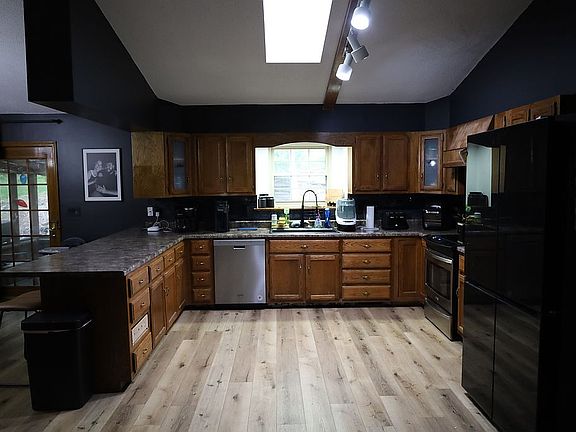 5th image of 796 County Road 304