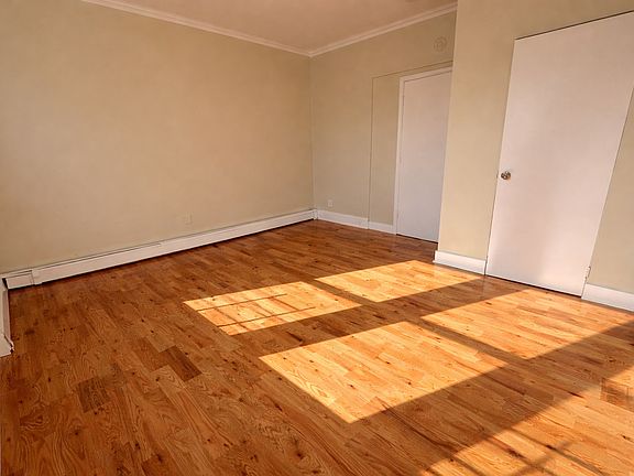 4th image of 361 Kerrigan Blvd APT 1
