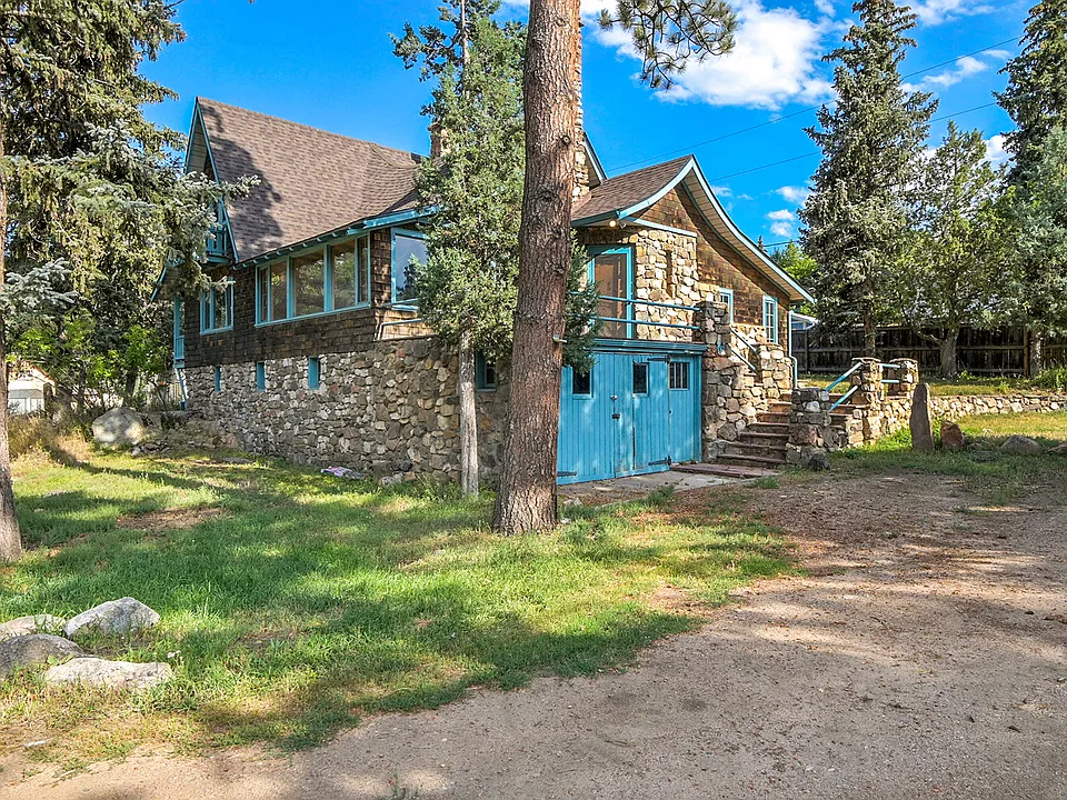 26257 Columbine Trl