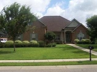 8980 Lake View Dr, Fairhope, AL 36532