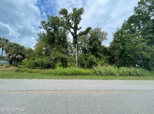 1-1A Driftwood Dr, Holly Ridge, NC 28445