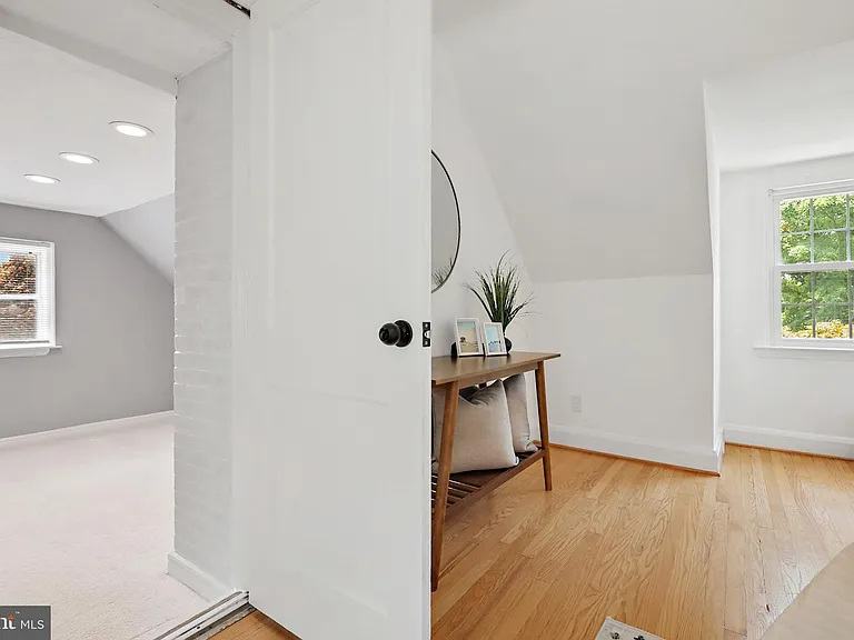 9223 Old Court Rd — Photo 51