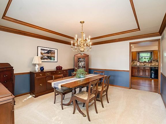 3rd image of 6942 Plumwood Ct
