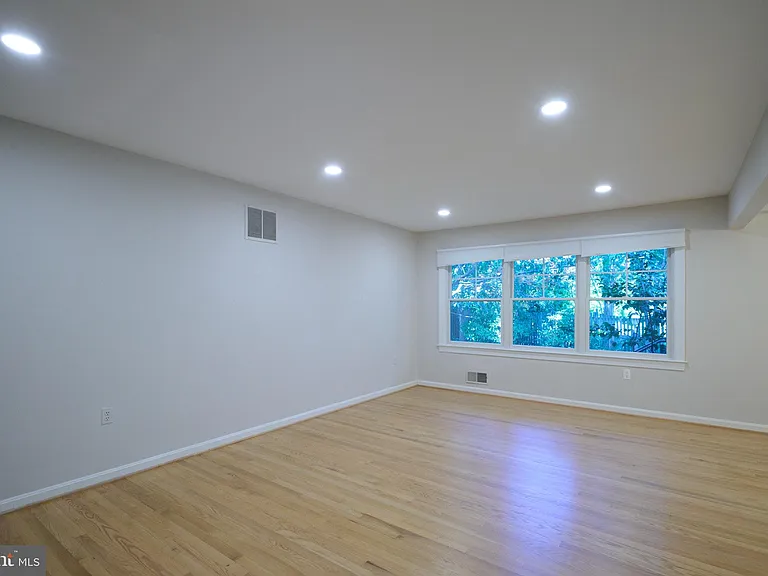 2403 Arrow Park Dr — Photo 14