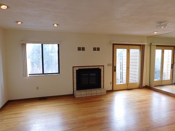 2nd image of 157 Prospect Ave