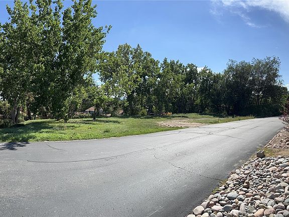 3rd image of 7500 W Vassar Avenue