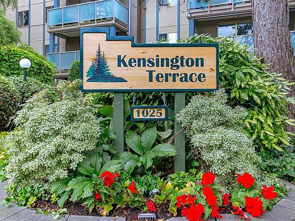 2nd image of 1025 Inverness Rd #313