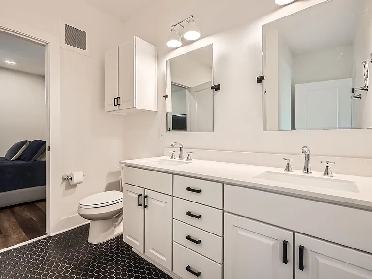 4704 Sunset Trl #1205 — Photo 8