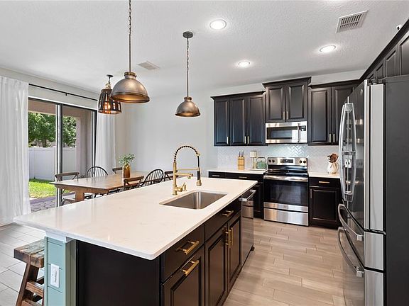 3rd image of 19364 Breynia Dr