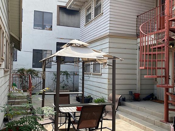 5th image of 244 N Kenwood St