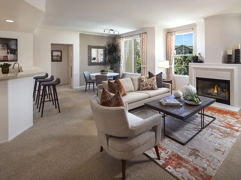 Torrey Villas Apartment Homes — Photo 16