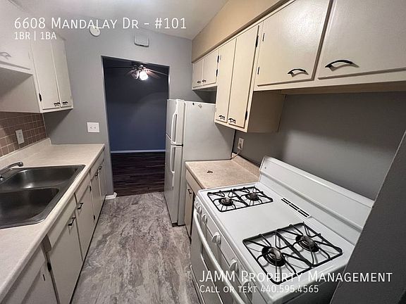4th image of 6608 Mandalay Dr #101