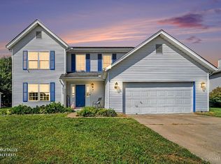 3895 Little Creek Dr, Amelia, OH 45102
